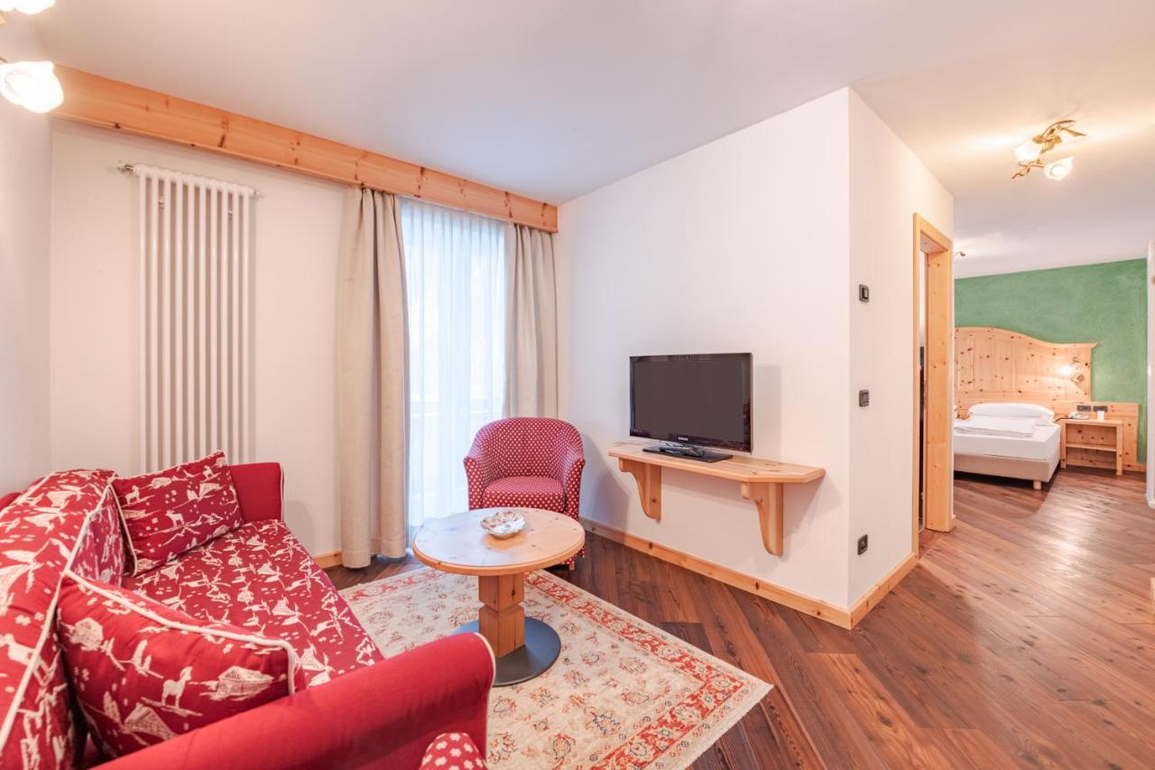 Hotel Foresta Moena Eksteriør billede