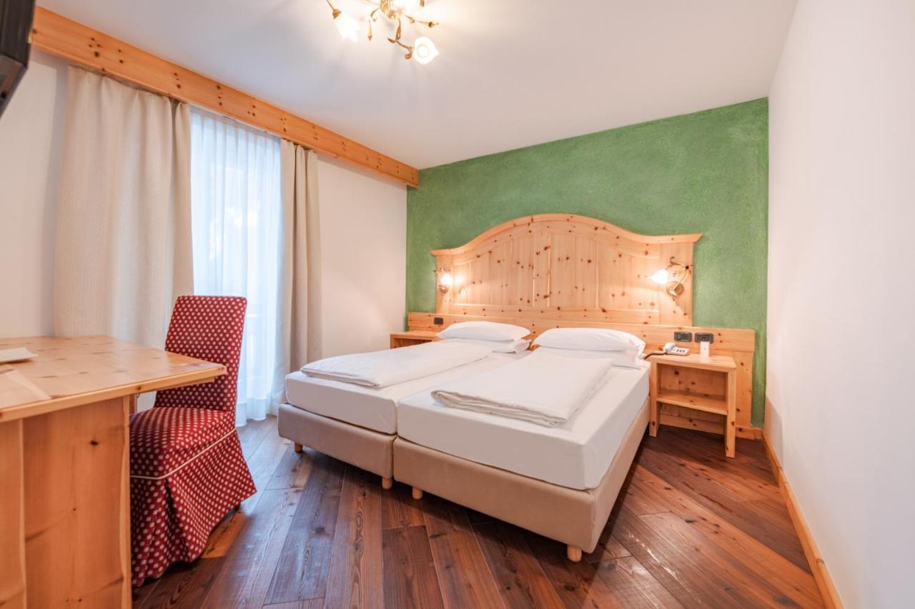 Hotel Foresta Moena Eksteriør billede