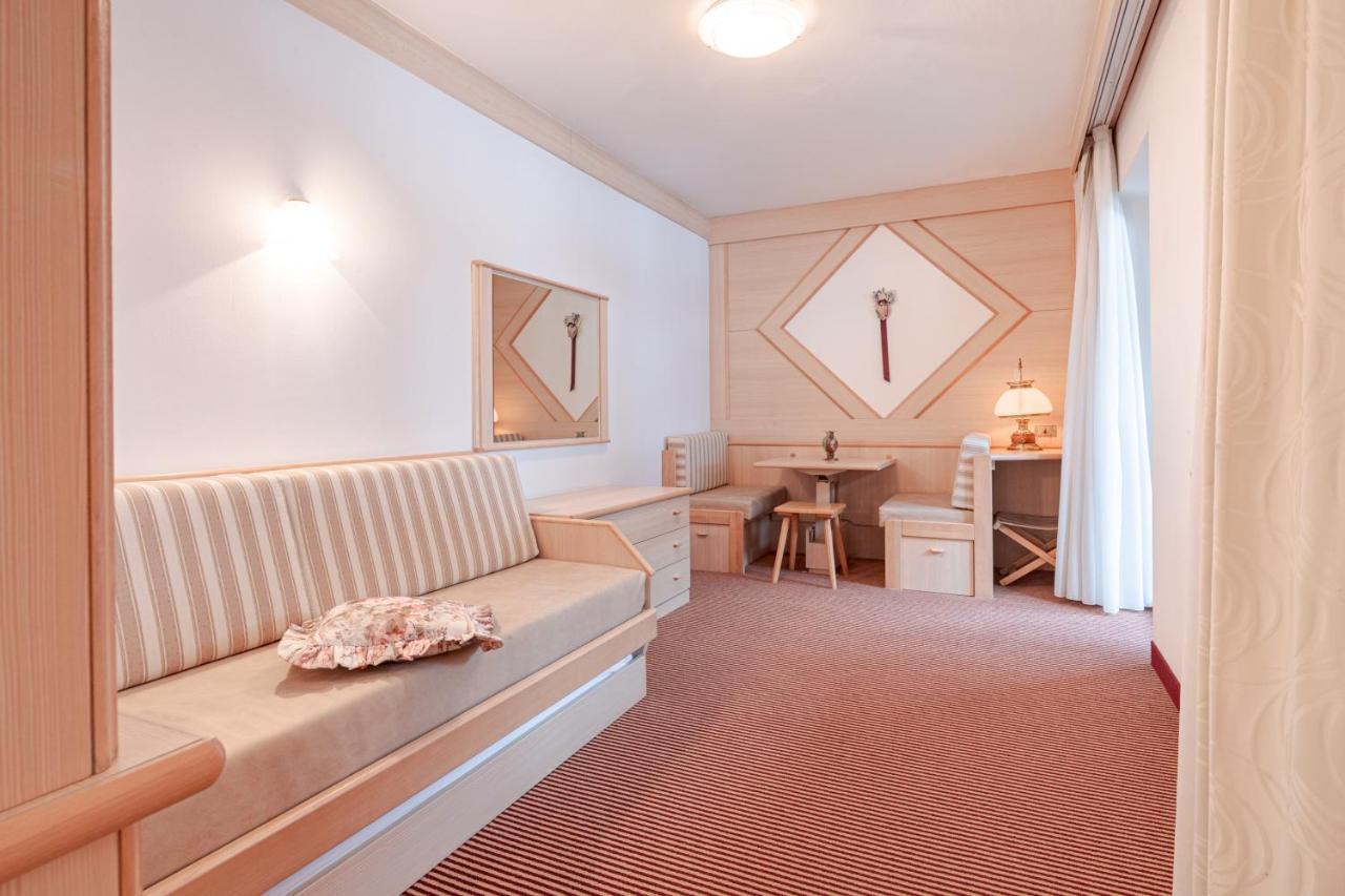 Hotel Foresta Moena Eksteriør billede