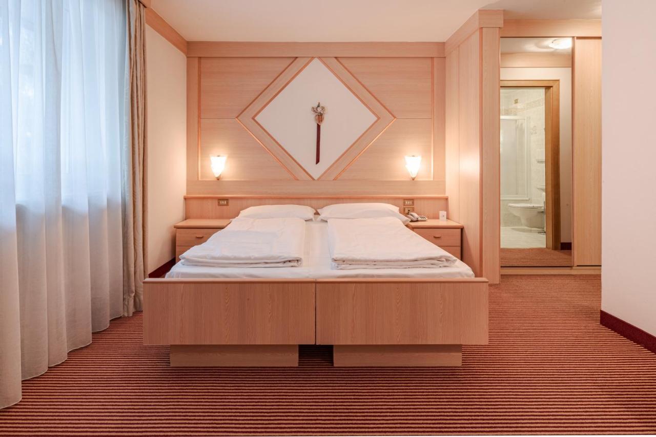 Hotel Foresta Moena Eksteriør billede